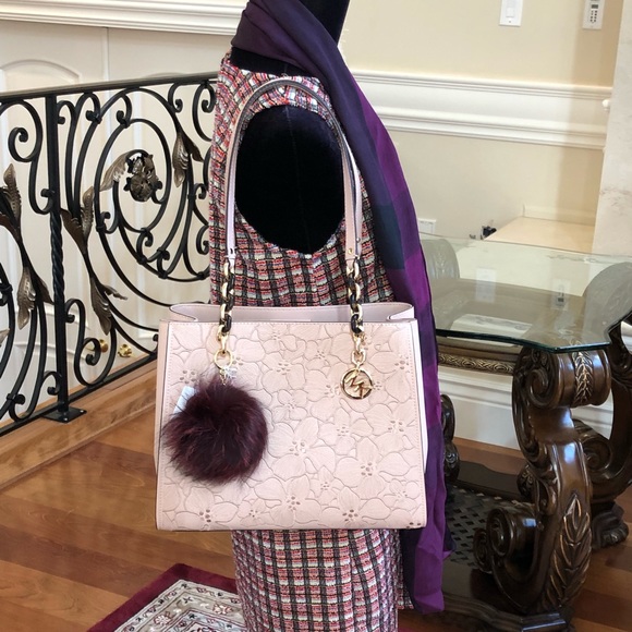 3pcs NWT Michael Kors leather handbag&wallet&pom - Picture 3 of 8